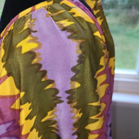 Alice & Trixie 100% silk blouse multicolor Sz S - Picture 6 of 8